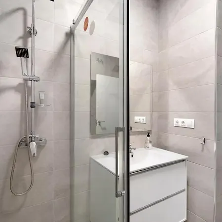 Precioso Con Patio Interior *