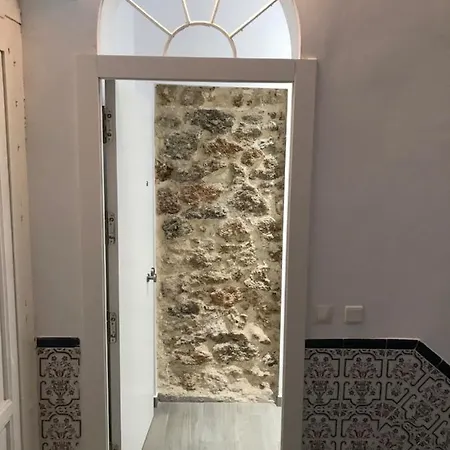 Precioso Con Patio Interior Apartmán