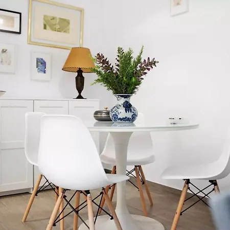 Precioso Con Patio Interior